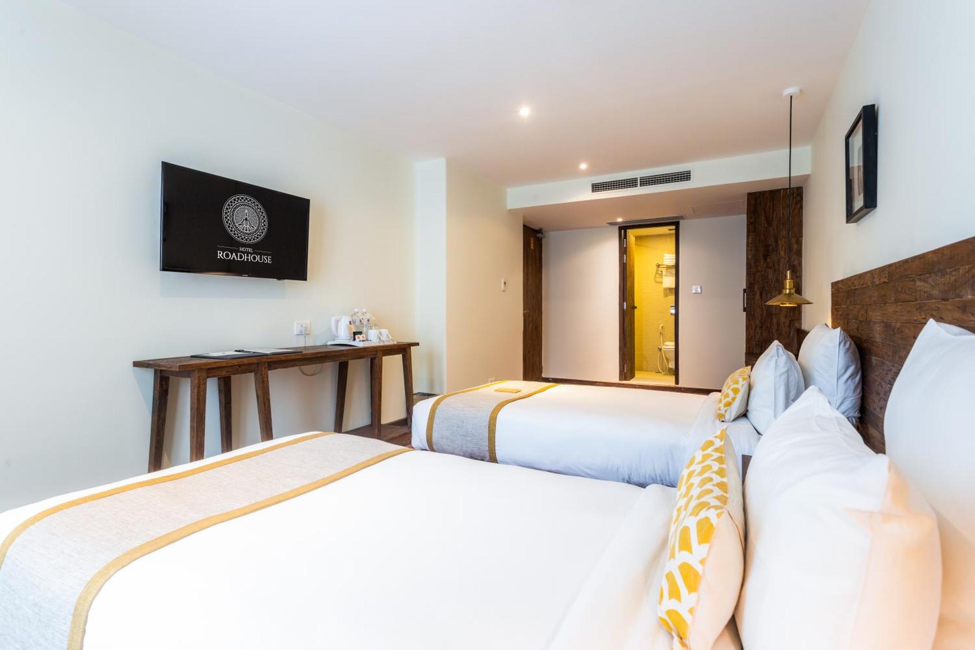 Hotel Roadhouse, Thamel, Kathmandu- Contemporary Boutique Ngoại thất bức ảnh