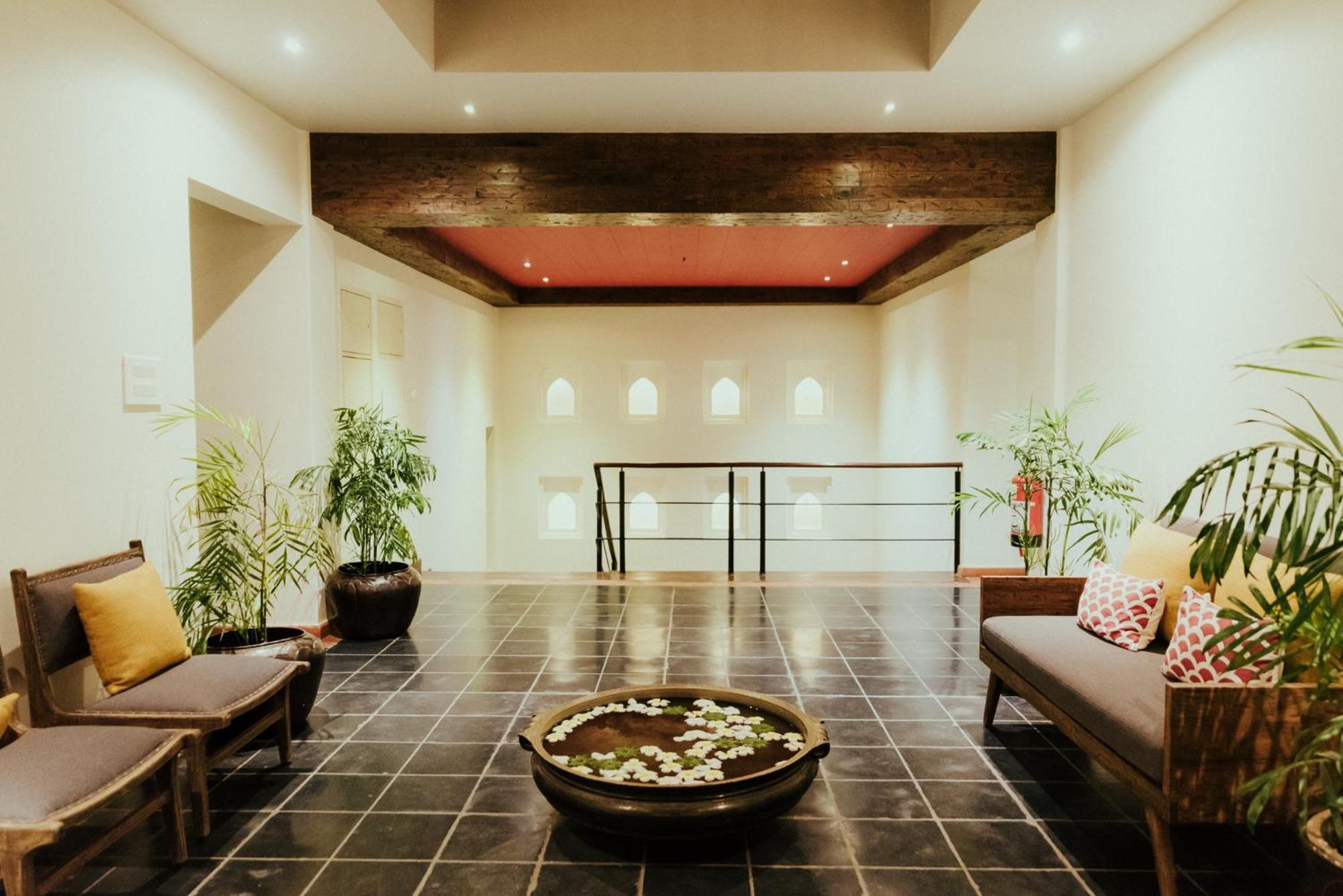 Hotel Roadhouse, Thamel, Kathmandu- Contemporary Boutique Ngoại thất bức ảnh