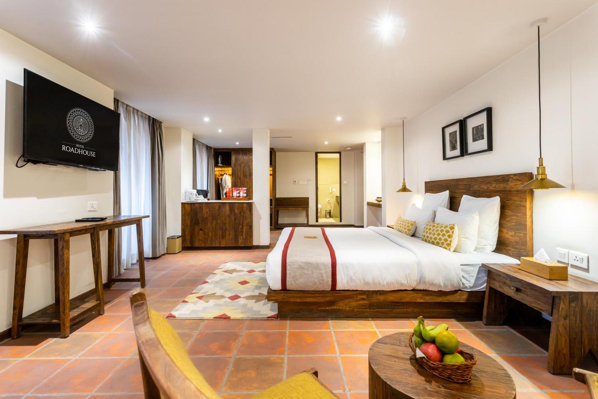 Hotel Roadhouse, Thamel, Kathmandu- Contemporary Boutique Ngoại thất bức ảnh