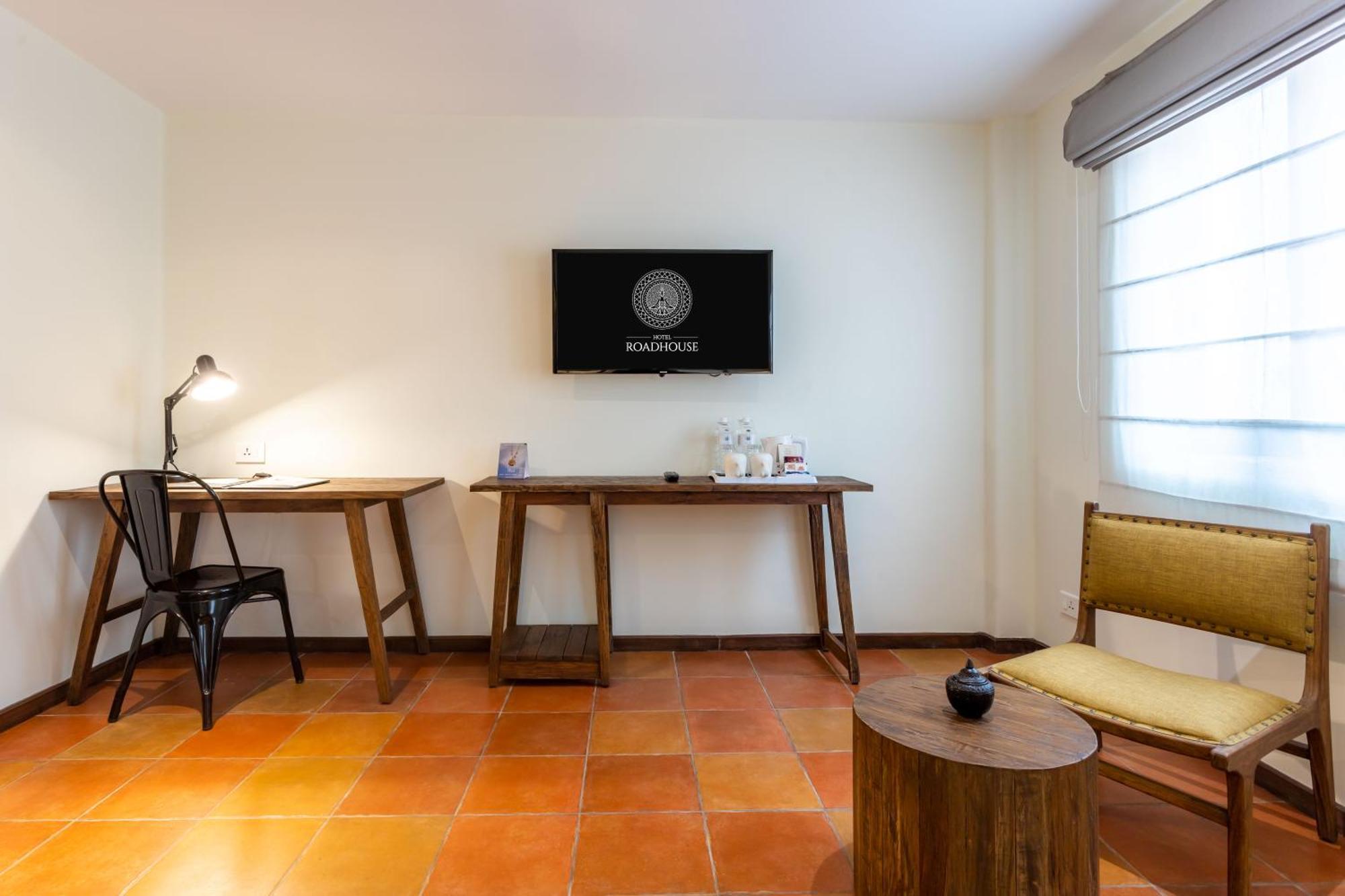 Hotel Roadhouse, Thamel, Kathmandu- Contemporary Boutique Ngoại thất bức ảnh