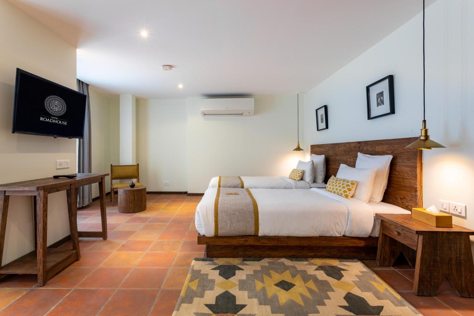 Hotel Roadhouse, Thamel, Kathmandu- Contemporary Boutique Ngoại thất bức ảnh